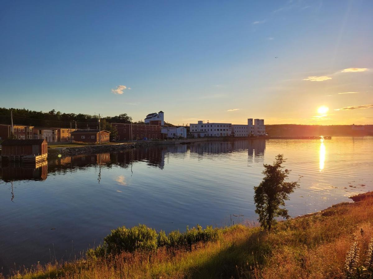 The Harbourside Inn Port Union Exteriör bild